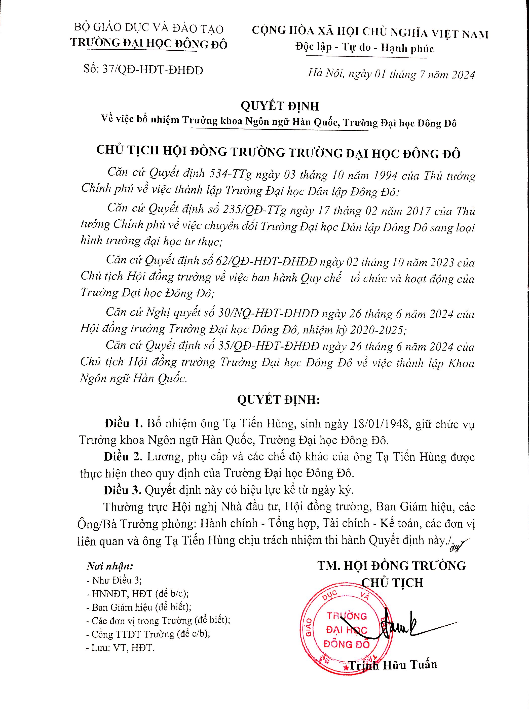 Quyết định Trưởng khoa NNHQ